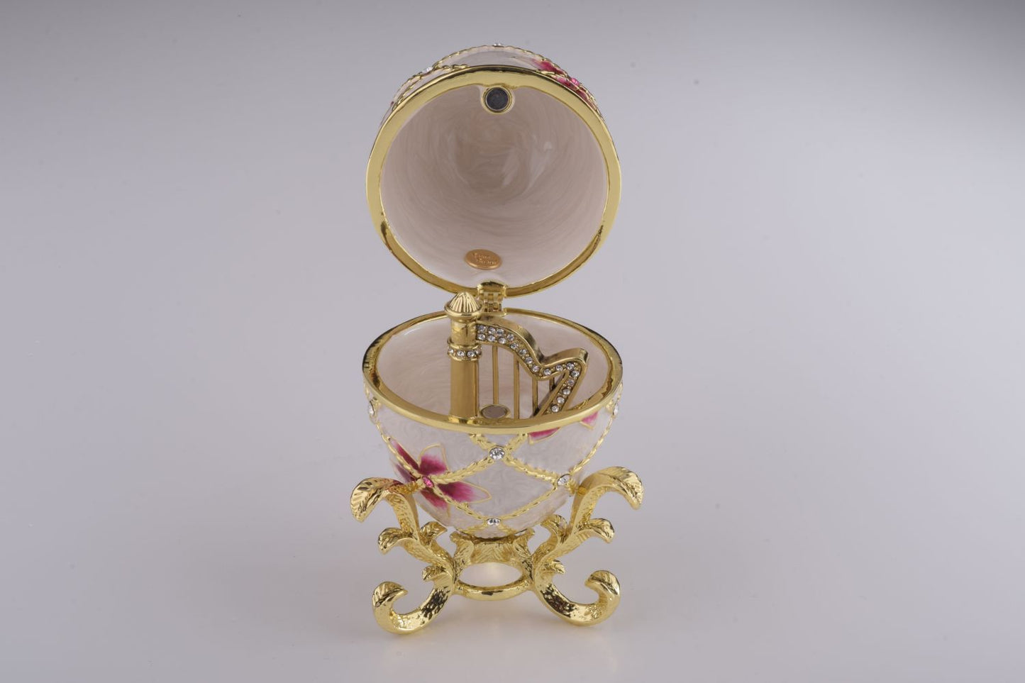 Area White Egg with Flowers & Harp