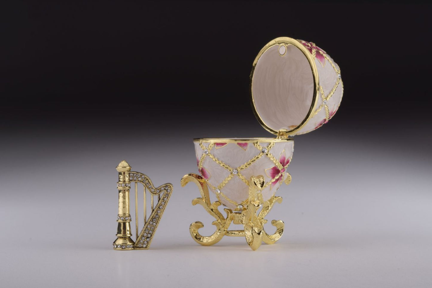 Area White Egg with Flowers & Harp